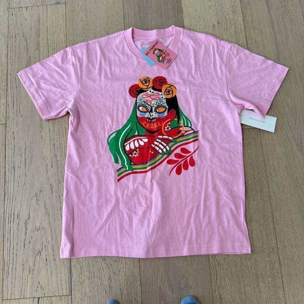 Golden Hour Women's Dia Pacheco Sugar Skull Short Sleeve Graphic T-Shirt Pink L - Picture 3 of 6